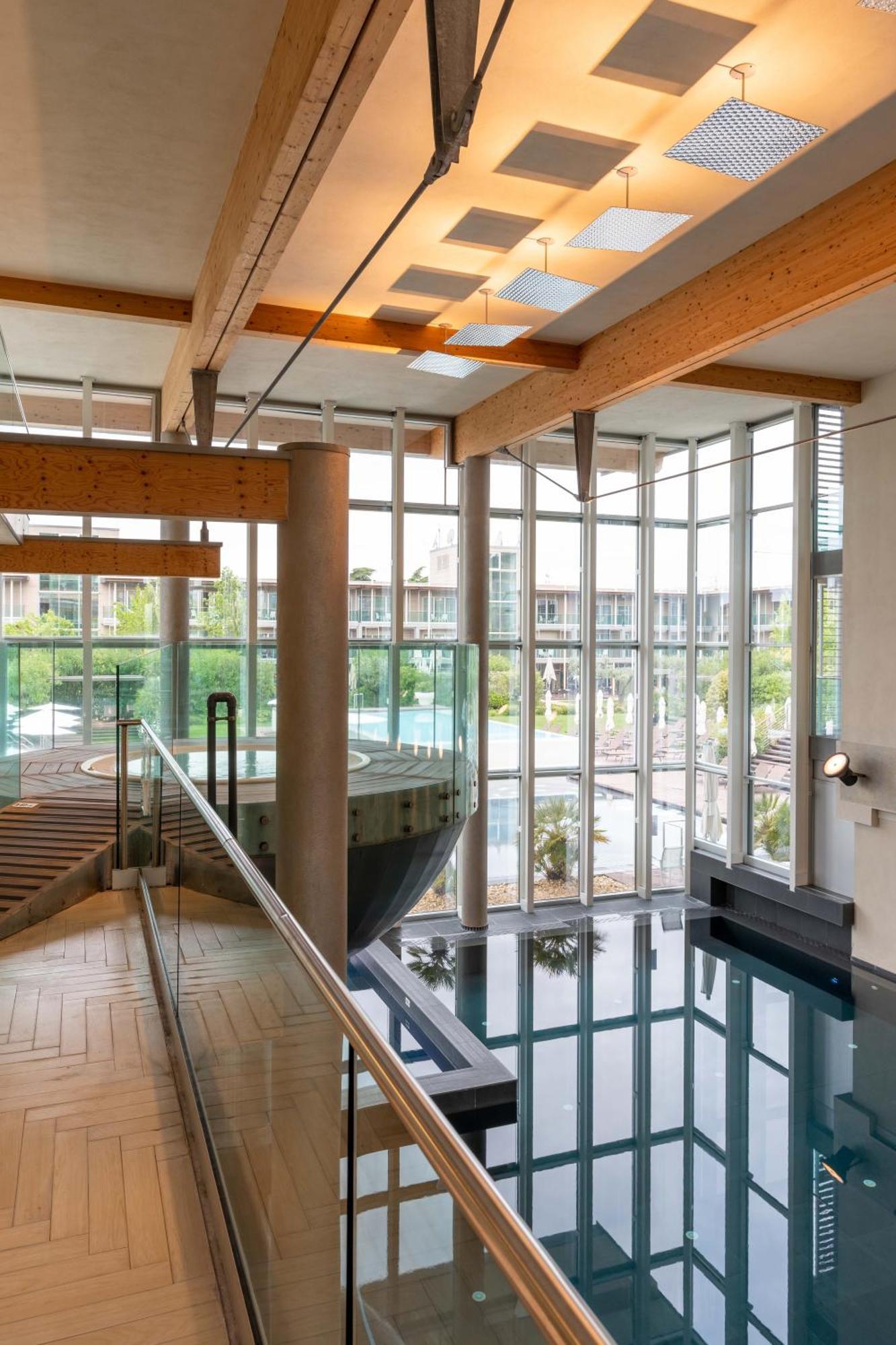 Aqualux Hotel Spa Suite & Terme Bardolino Kültér fotó